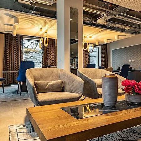 Aparthotel Maseven Messe Trudering 4*