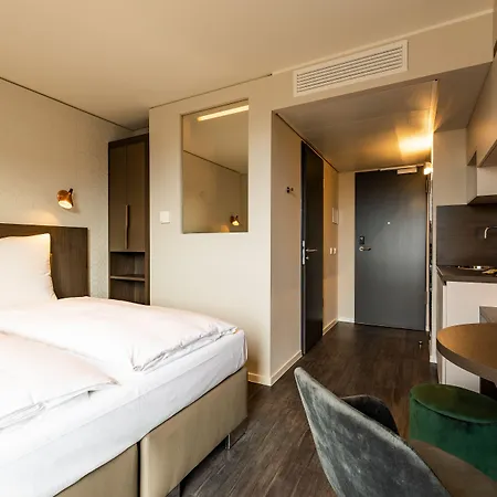 Apart-hotel Maseven Messe Trudering 4*