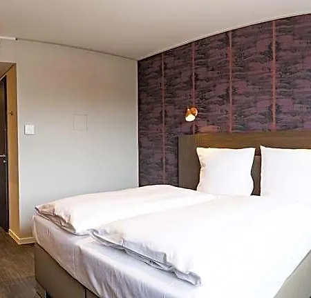 Aparthotel Maseven Messe Trudering 4*