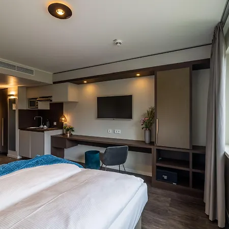 Aparthotel Maseven Messe Trudering 4*