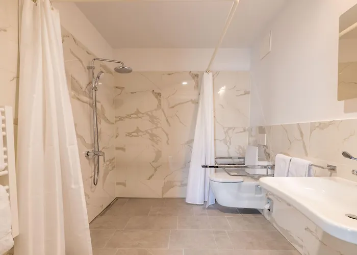 Maseven Messe Trudering Aparthotel 4*